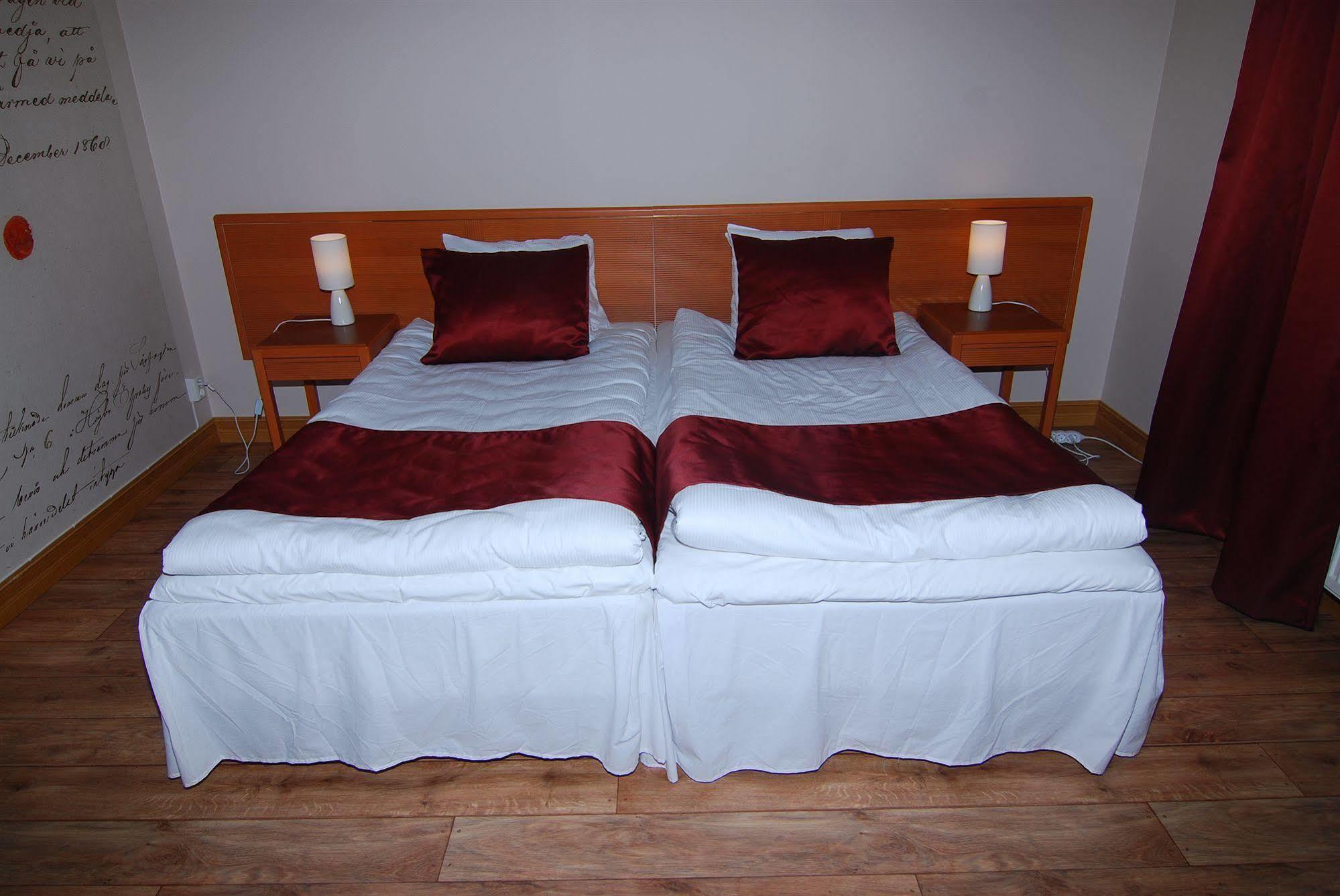 Hoegbo Hotell Skommarsgarden Sandviken Dış mekan fotoğraf