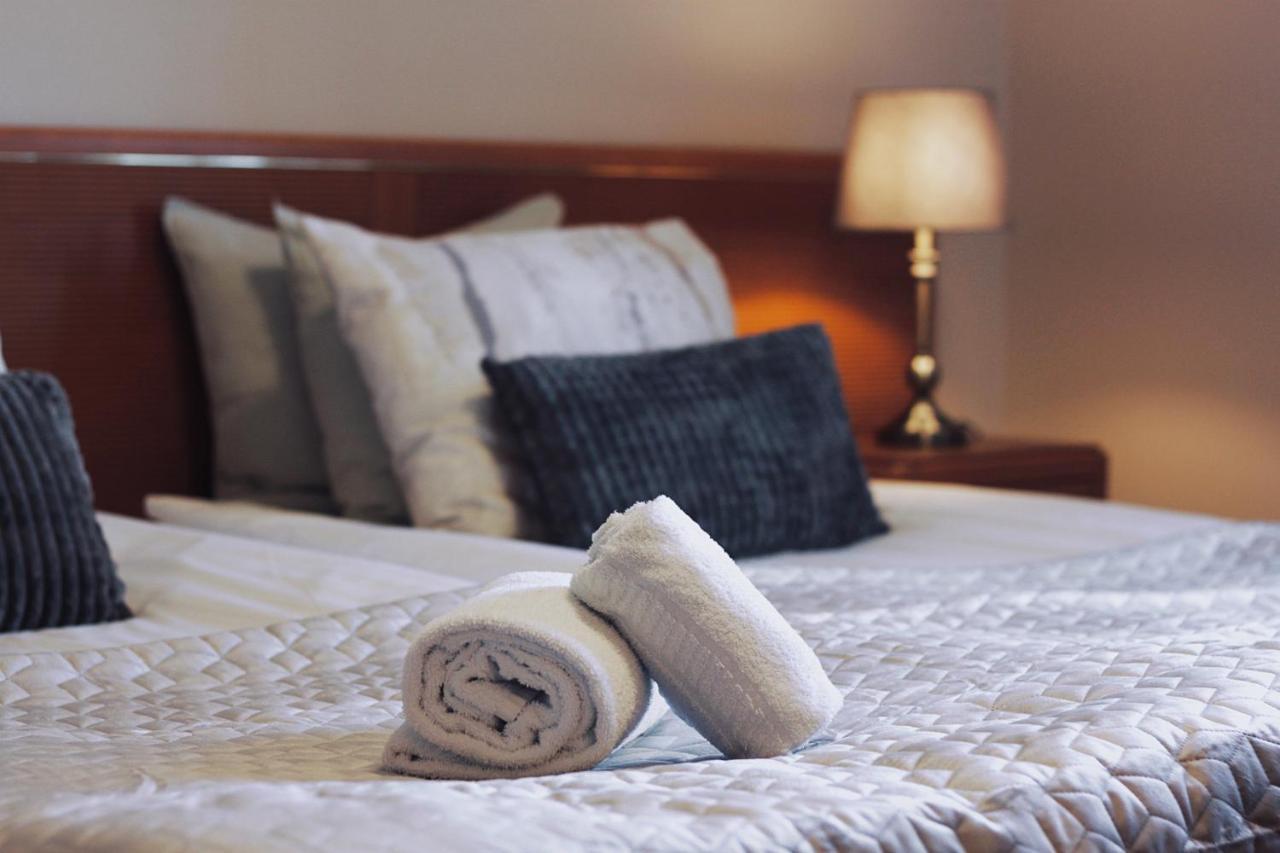 Hoegbo Hotell Skommarsgarden Sandviken Dış mekan fotoğraf