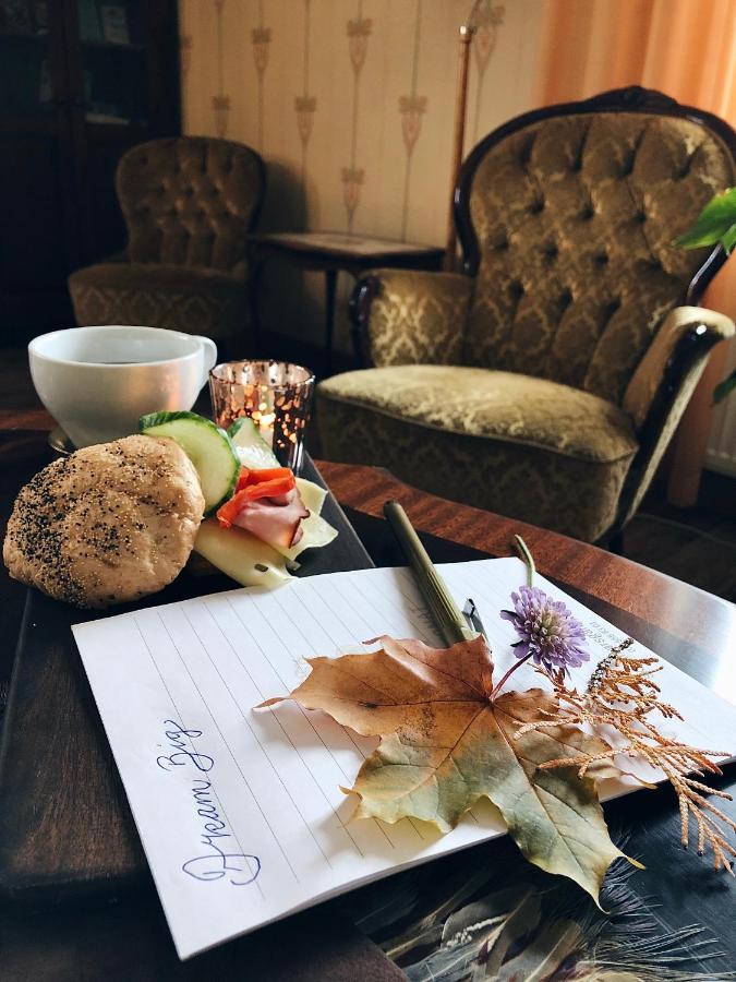 Hoegbo Hotell Skommarsgarden Sandviken Dış mekan fotoğraf